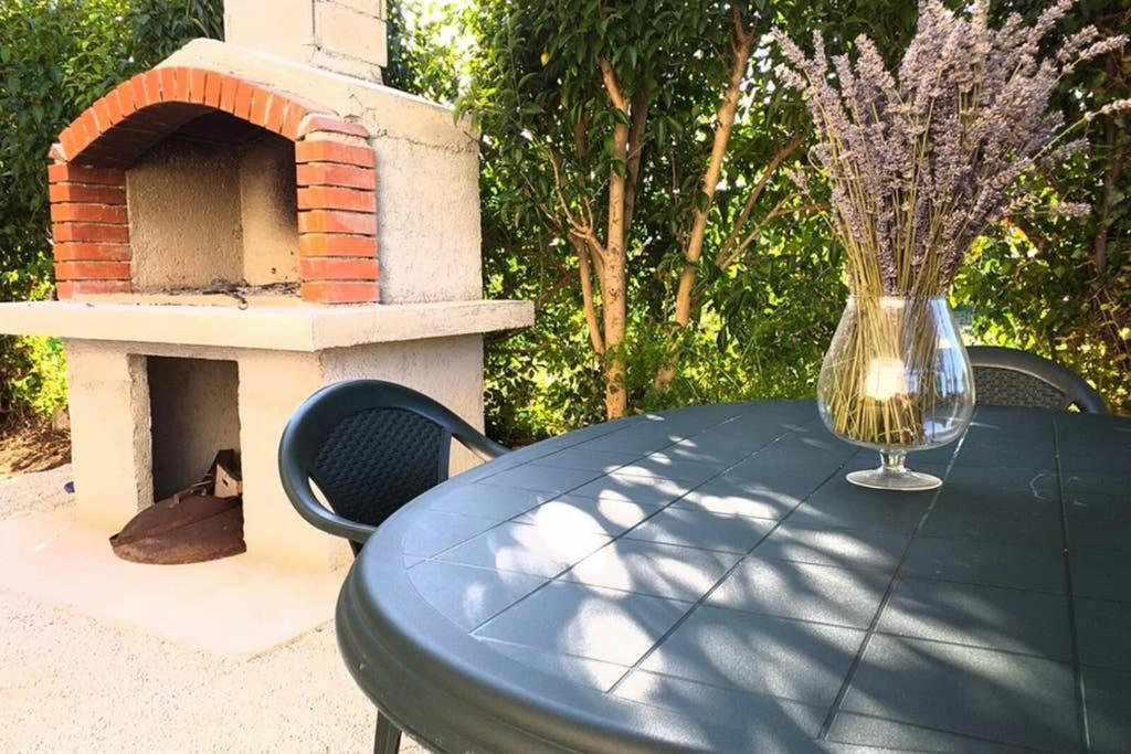 Apartman Greta Sukošan Esterno foto