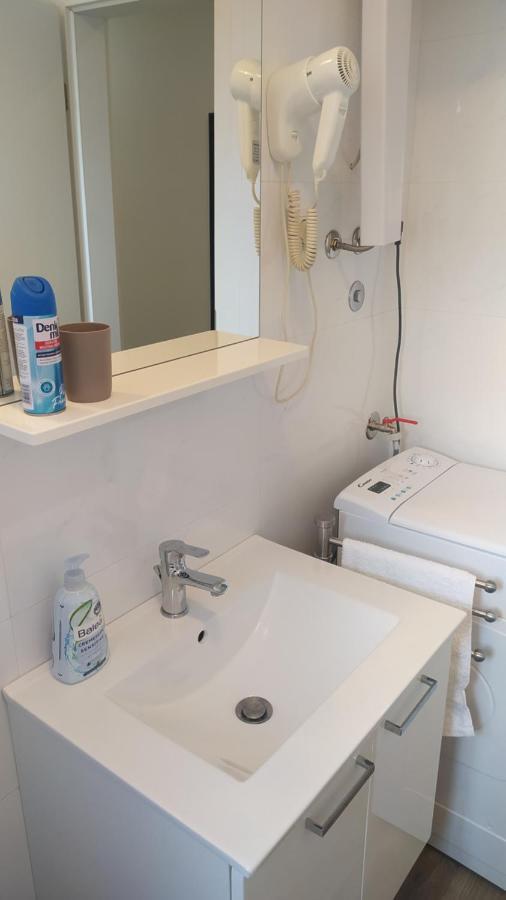 Apartman Greta Sukošan Esterno foto